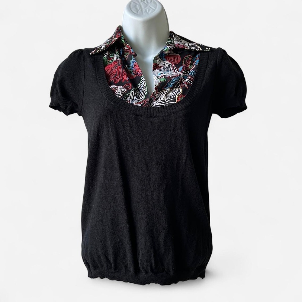 Bette Paige Black Knit Mock Layered Floral Blouse Top | Short Sleeve | Size: XS